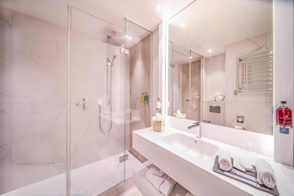 Koupelna v ubytování Hotel Bristol