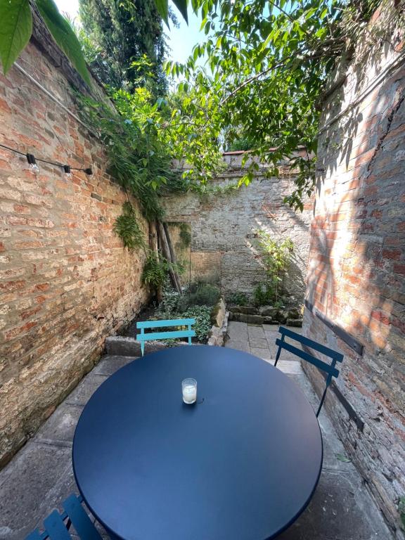 Patio lub wspólna przestrzeń na świeżym powietrzu w obiekcie SAN ISEPO CORTE