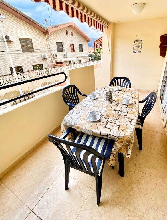 Balkón nebo terasa v ubytování RESIDENCIAL PORTOFINO V OROPESA REF 001