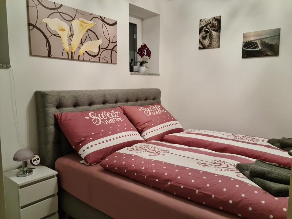 Posteľ alebo postele v izbe v ubytovaní Beutlich's Wörtherseeappartements