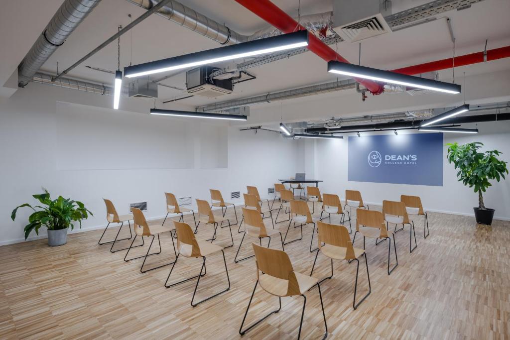 Dean's Home Budapest - Resim 30