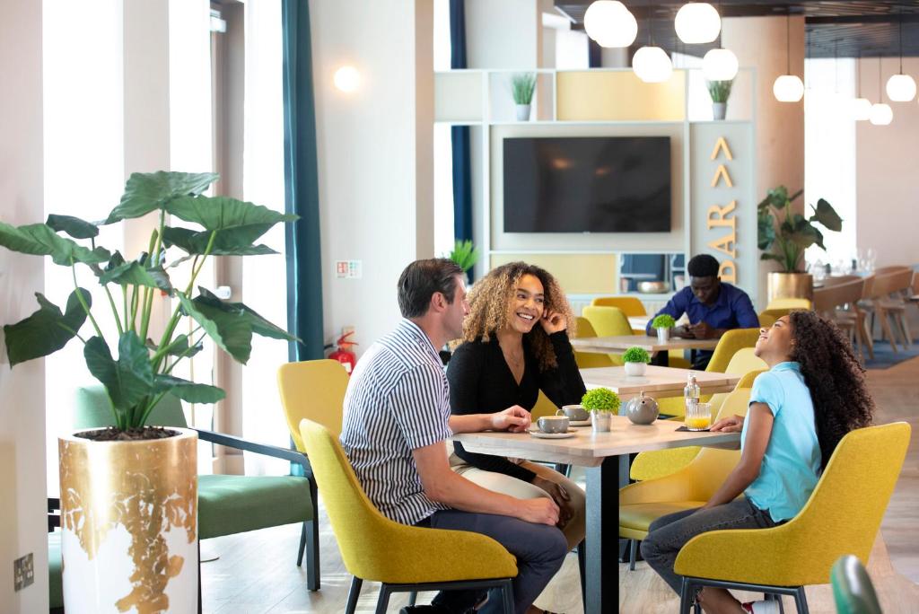 Leonardo Hotel Bristol City - Resim 17