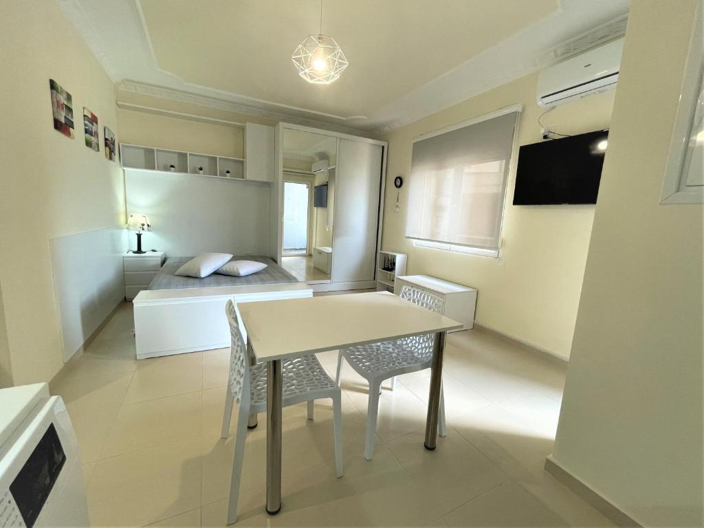 Studio apartment by sea - Imazhi 11