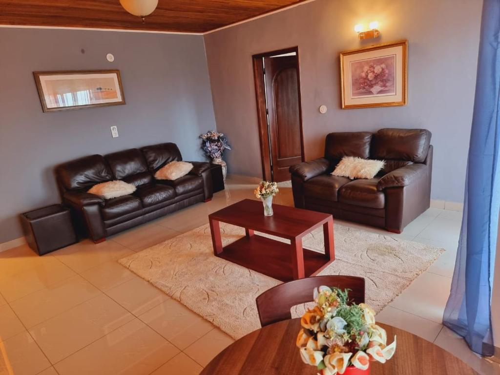 HAPPY RESIDENCES Japoma Stadium - Two-Bedroom Apartment