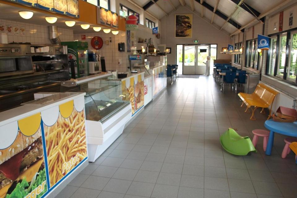 Restaurace v ubytování Chalet Bosrand 42 Park Veluwshof 6 p