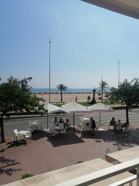 Fotografie z fotogalerie ubytování EL CISNE PRIMERA LINEA, SOLO FAMILIAS v destinaci Playa de Gandia