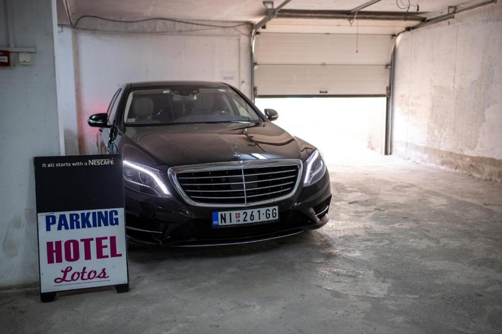 Garni Hotel Lotos - Resim 3