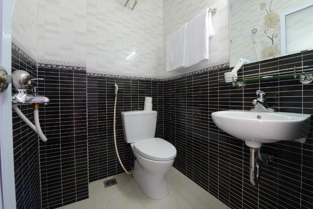Koupelna v ubytování Hanoi Fantasea Hotel