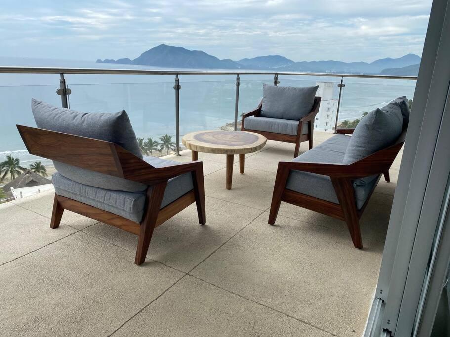 Condo de lujo frente al mar en Manzanillo - Housity