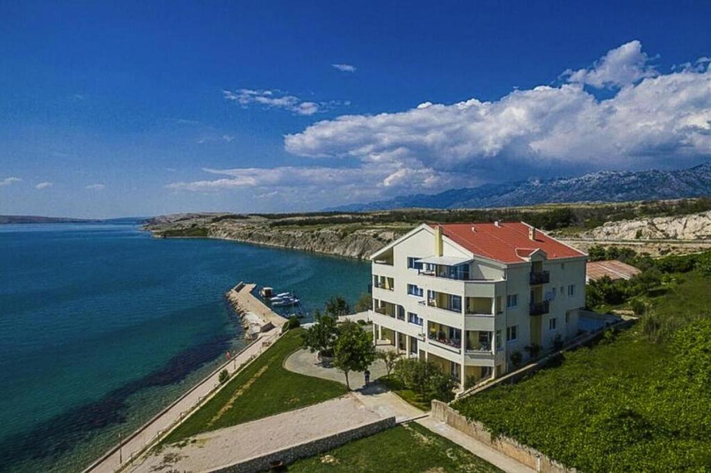 Apartments Vila 4M, Miletici, waterfront