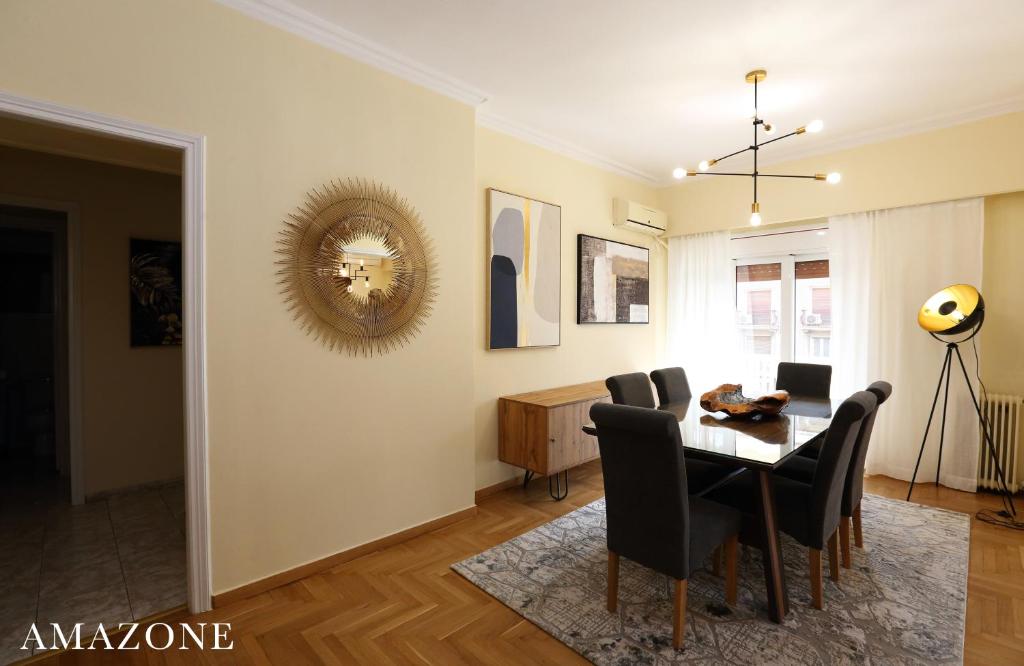 Fotografie z fotogalerie ubytování MELMA PROPERTIES-AMAZONE-premium apartment in Piraeus center v destinaci Piraeus