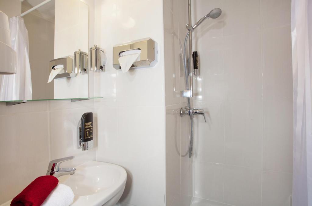 North-Hotel - Resim 17