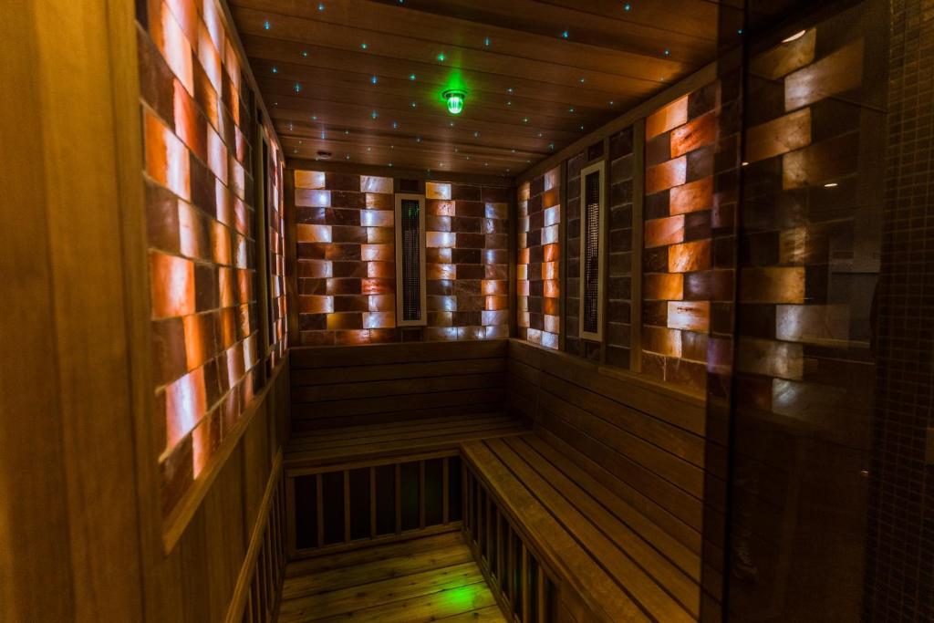 Fotografie z fotogalerie ubytování Hotel Aventus v destinaci Băile Felix