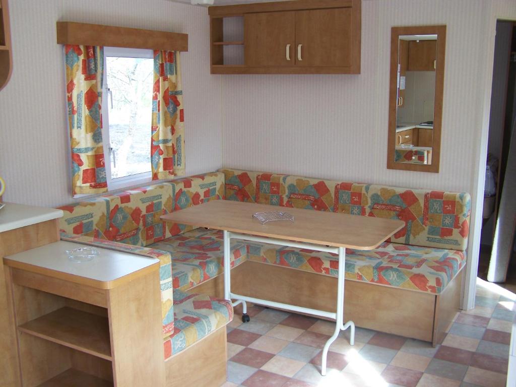 Posezení v ubytování Mobilhome 1 calme et tranquilité