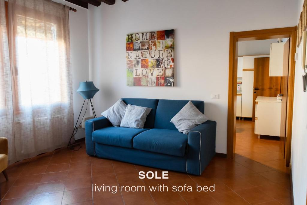 A seating area at Sole & Luna apartments