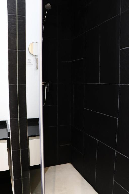 For You Rentals NEW Design Apartment TEMPORAL Puerta del Sol PRE104A