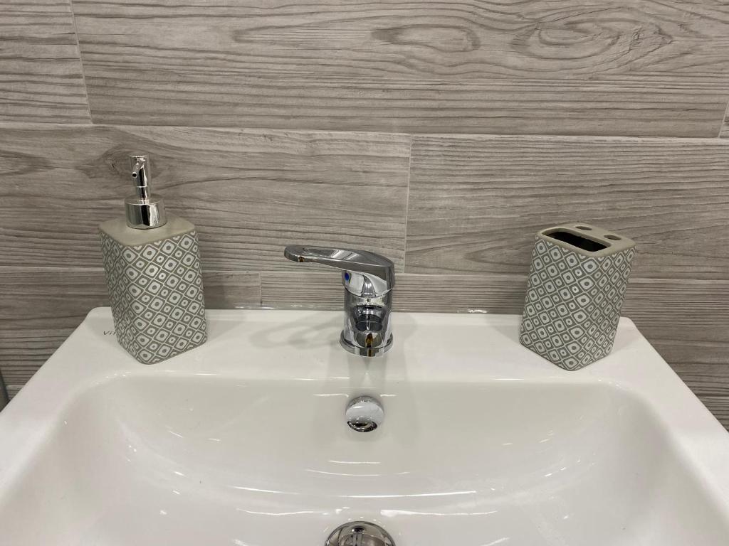 A bathroom at Torino Reale
