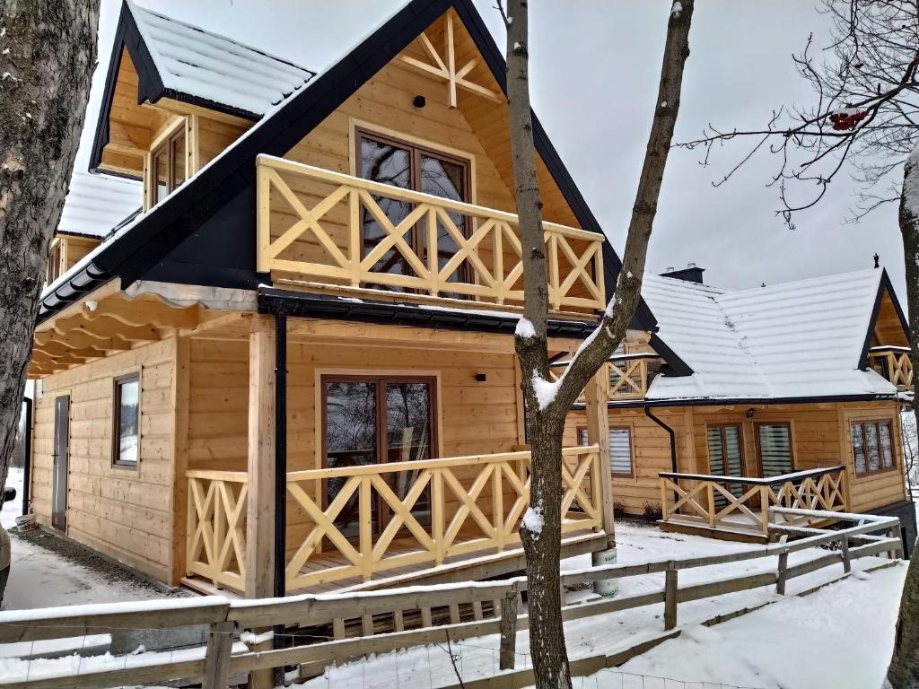 Budova, v ktorej sa dovolenkový dom nachádza