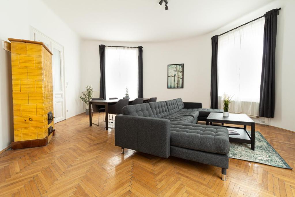 Apartment Mariahilfer Strasse - Apartment With Balcony