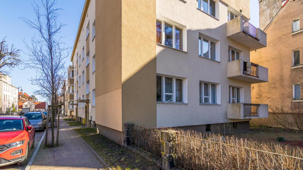 Budova, v ktorej sa apartmán nachádza