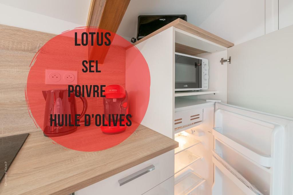 Apartment ✰ Lotus - Wifi- Boite à clef ✰, Corbeil-Essonnes, France -  Booking.com