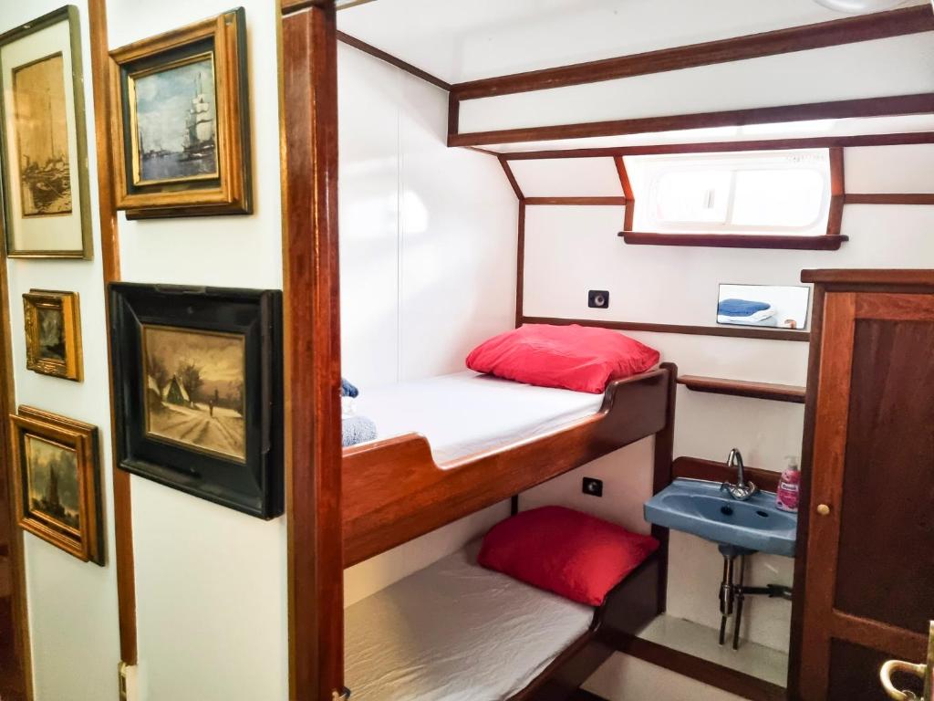 Amsterdam Hotelboat - Resim 22