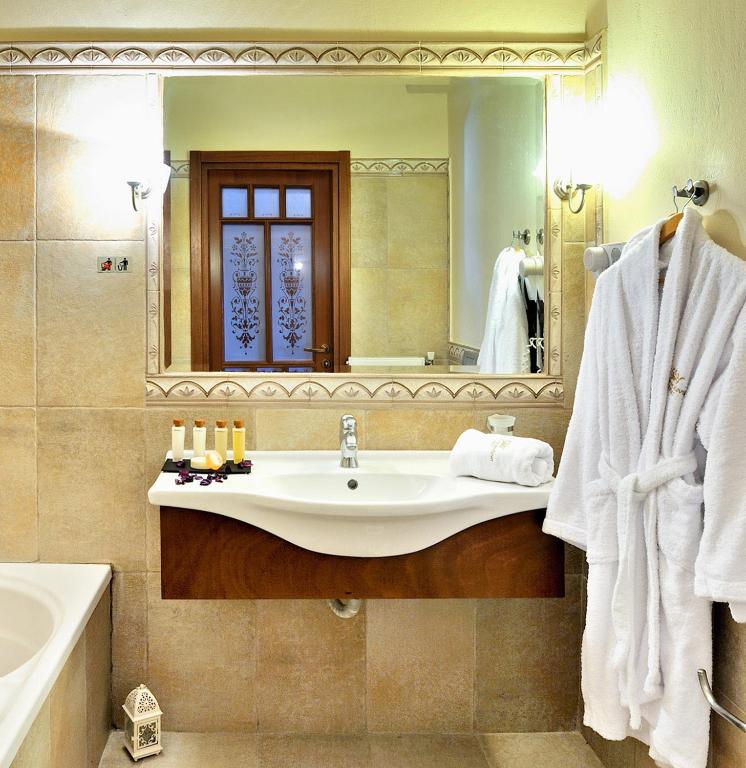 Koupelna v ubytování Konitsa Mountain Hotel