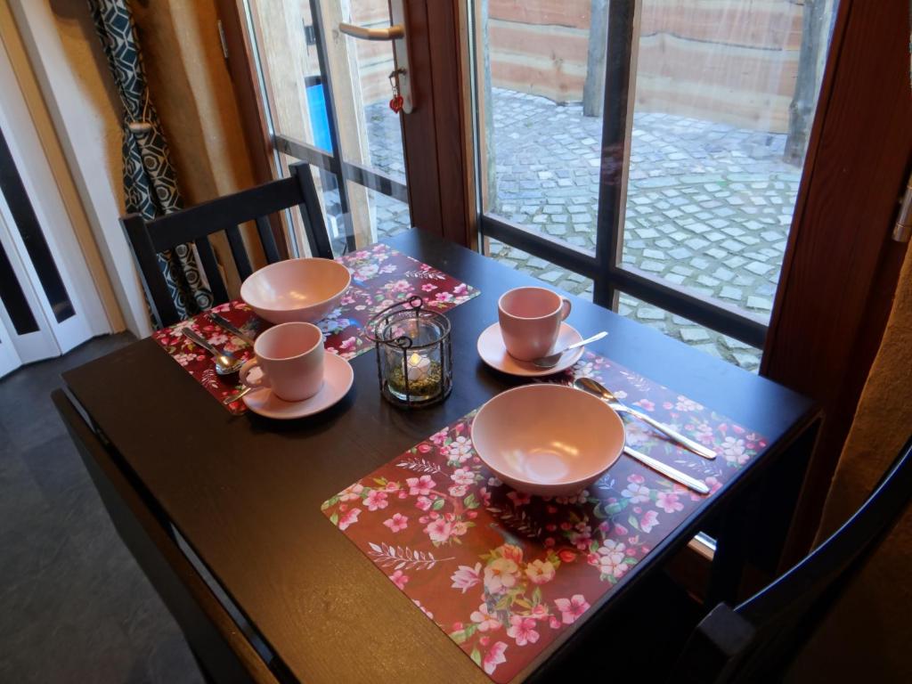 Set per la preparazione di tè e caffè presso Gîtanneke