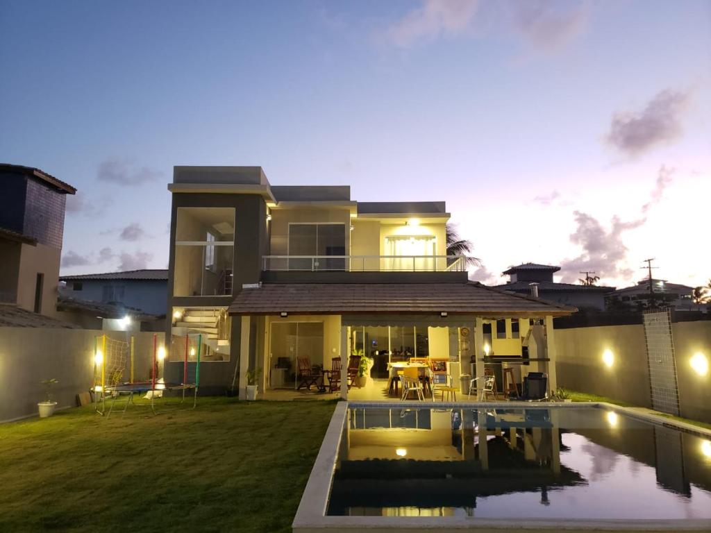 GREY HOUSE 4 suítes JACUÍPE BA