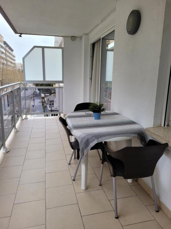 Balkón nebo terasa v ubytování Salou Parque Central