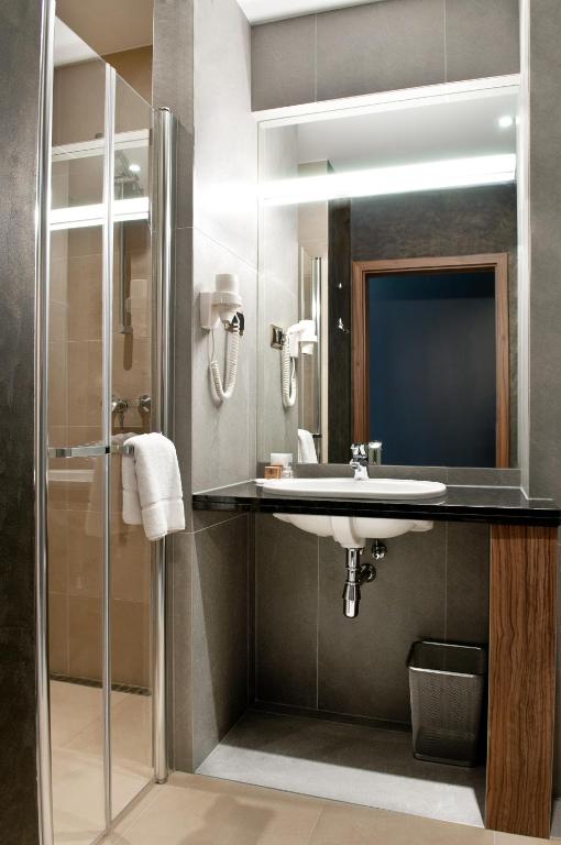 Hotel Piano - Resim 25