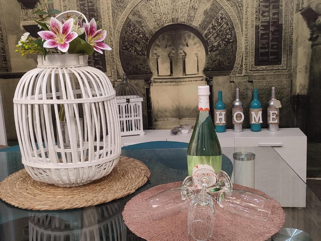 "Sueños de Azahar" Palacio Viana con cochera para vehículos medianos y wifi