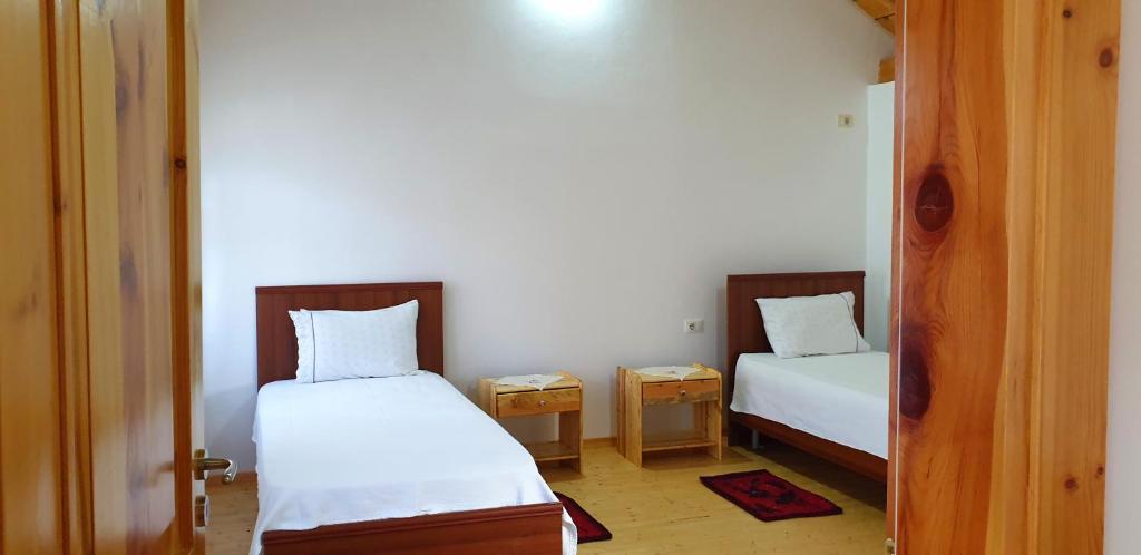 Bujtina Peshtan Guesthouse&Camping - Imazhi 10