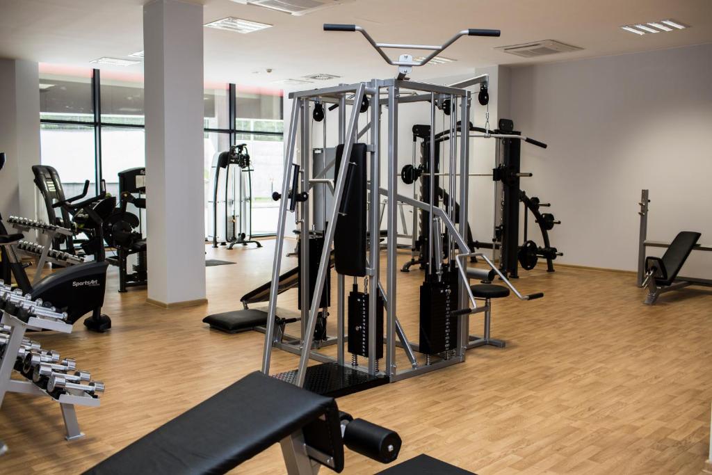 Posilňovňa alebo fitness centrum v ubytovaní Hotel Meeting