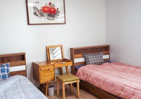 Gilson Guesthouse - Salle Jumelle Avec Vue Sur La Montagne