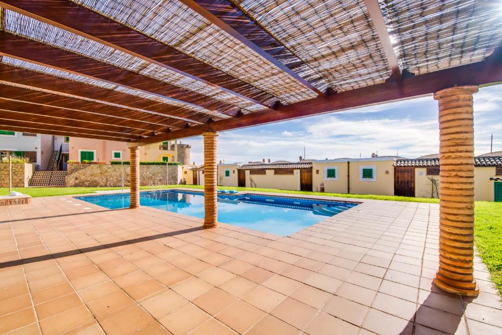 Bazén v ubytování Ideal Property Mallorca - Blau Mari nebo v jeho okolí