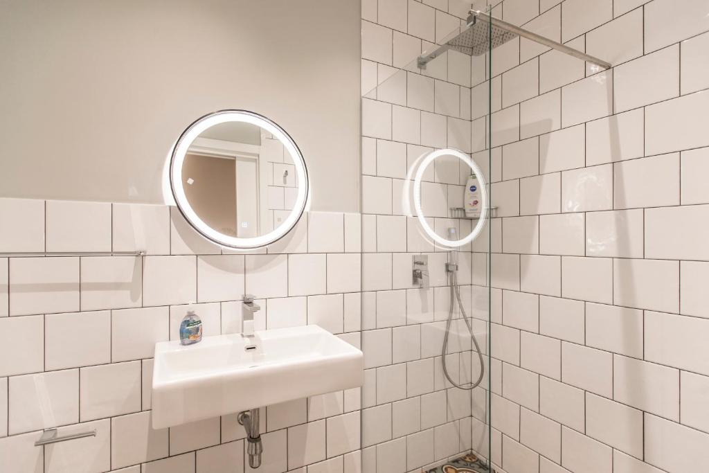 Valletta Collection - 101 Republic - 14