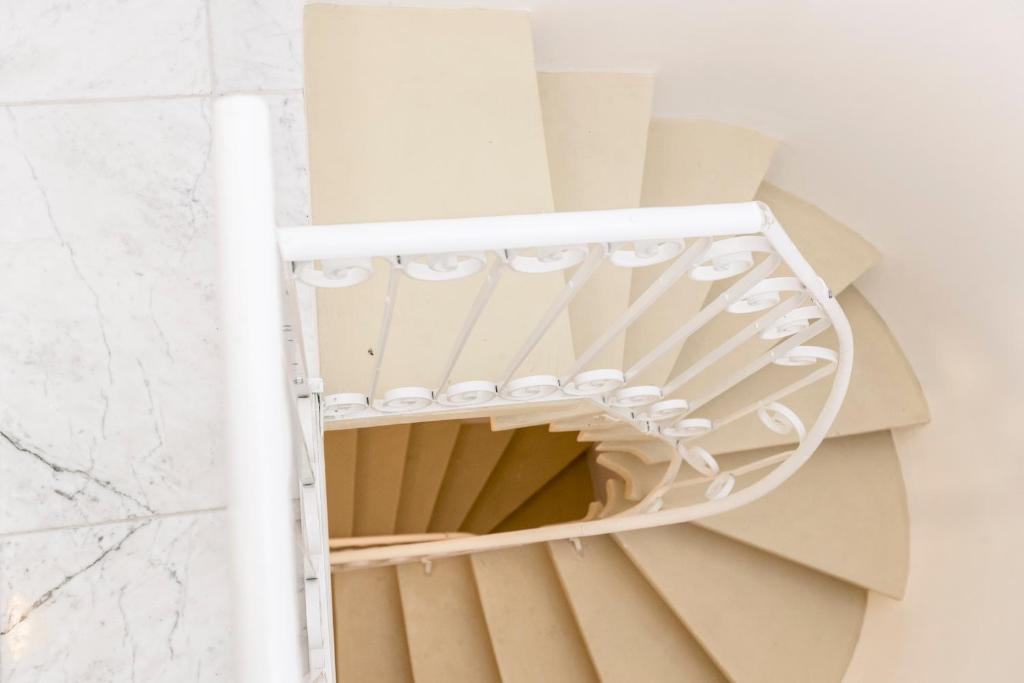 Valletta Collection - 101 Republic - 19