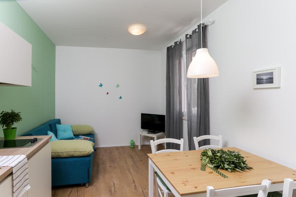 Apartments Villa Karmen - 13