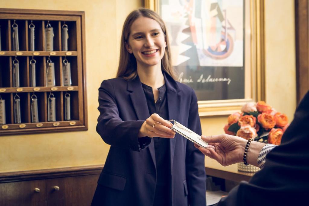 Hotel De La Paix - Resim 8