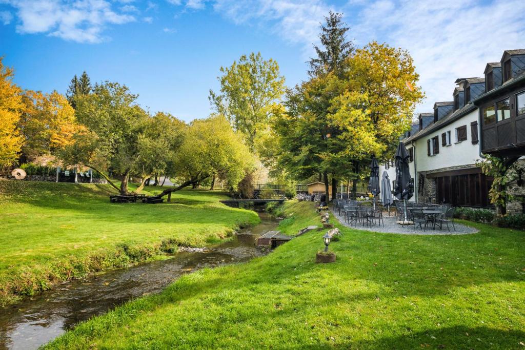 Zahrada ubytování Domaine du Moulin d'Asselborn