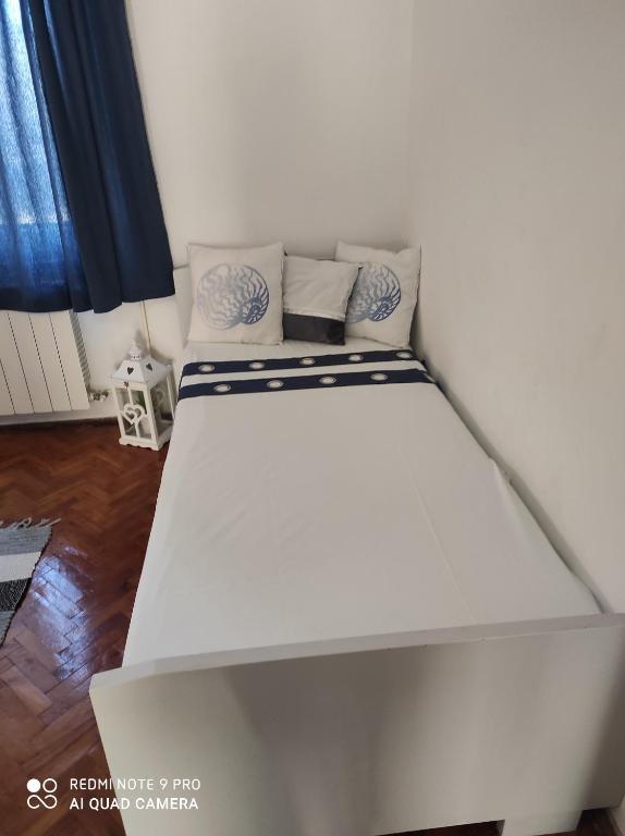 Łóżko lub łóżka w pokoju w obiekcie Kuća za odmor MANA