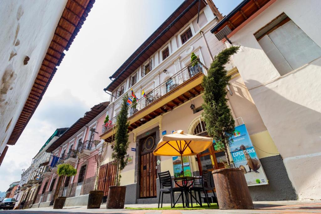 Budova, kde se hotel nachází