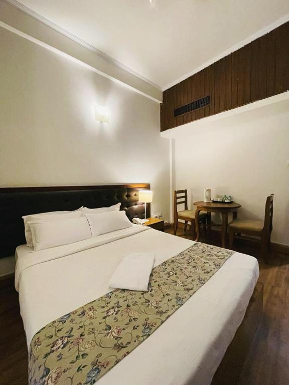 Hotel Tragopan - Salle De Reine Standard