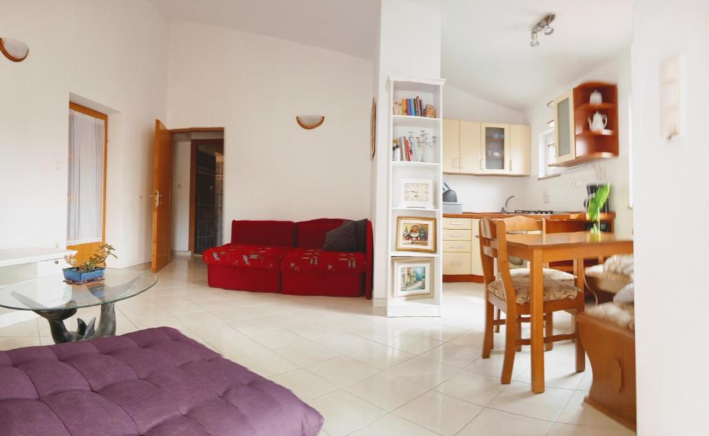 Apartmani Nikolina