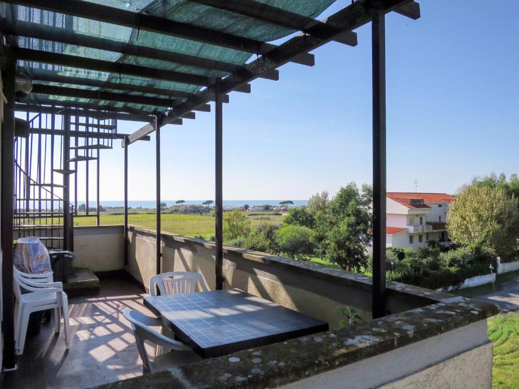 Balkón alebo terasa v ubytovaní Apartment Algamarina by Interhome