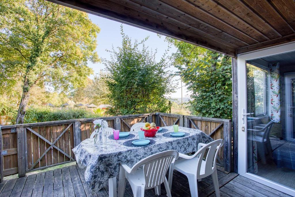 Camping Brin d'Amour - Maison Mobile