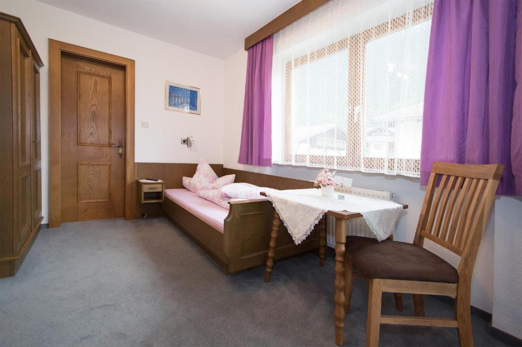 Posedenie v ubytovaní Haus Alpengruß