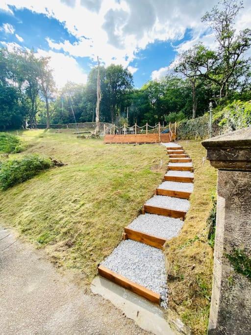 Zahrada ubytování Upper Villa, Tighnabruiach, Argyll & Bute