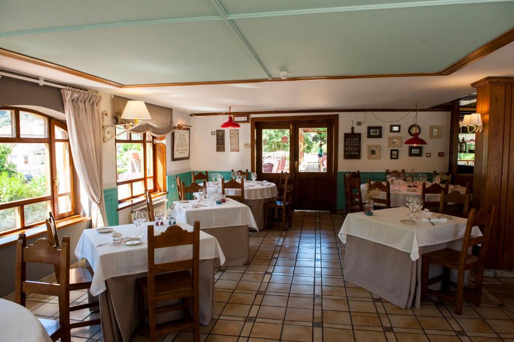Hotel Restaurant